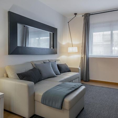 Inside Barcelona Apartments Salva Esterno foto